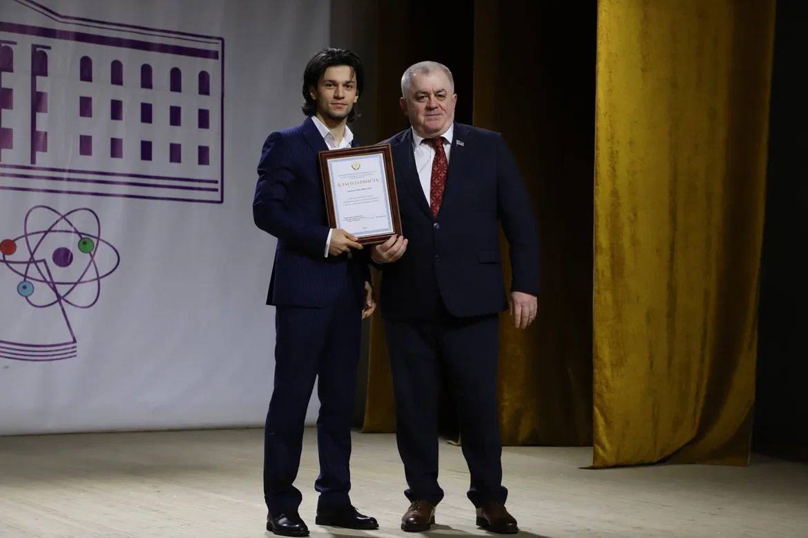 Зарема Бутаева посетила Дагестанский государственный университет в преддверии Дня российского студенчества.